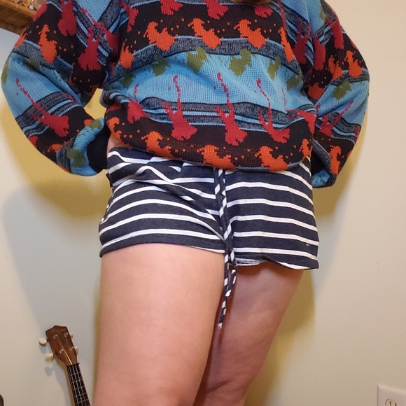 Blue and white Striped shorts 🥶 - Picture 2 of 4